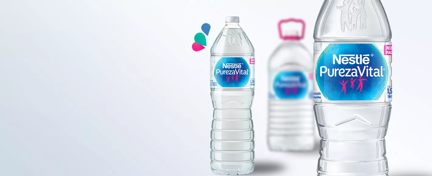 Familia de botellas Nestlé Pureza Vital